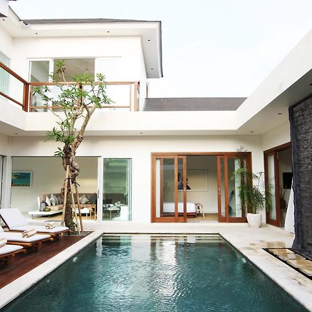 Villa Aditi, Sitara Villa Group Seminyak Exterior foto
